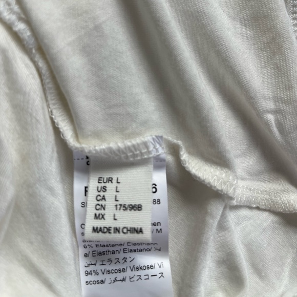 ⭐️NWOT⭐️ UNBRANDED BODY SUIT - Picture 6 of 6